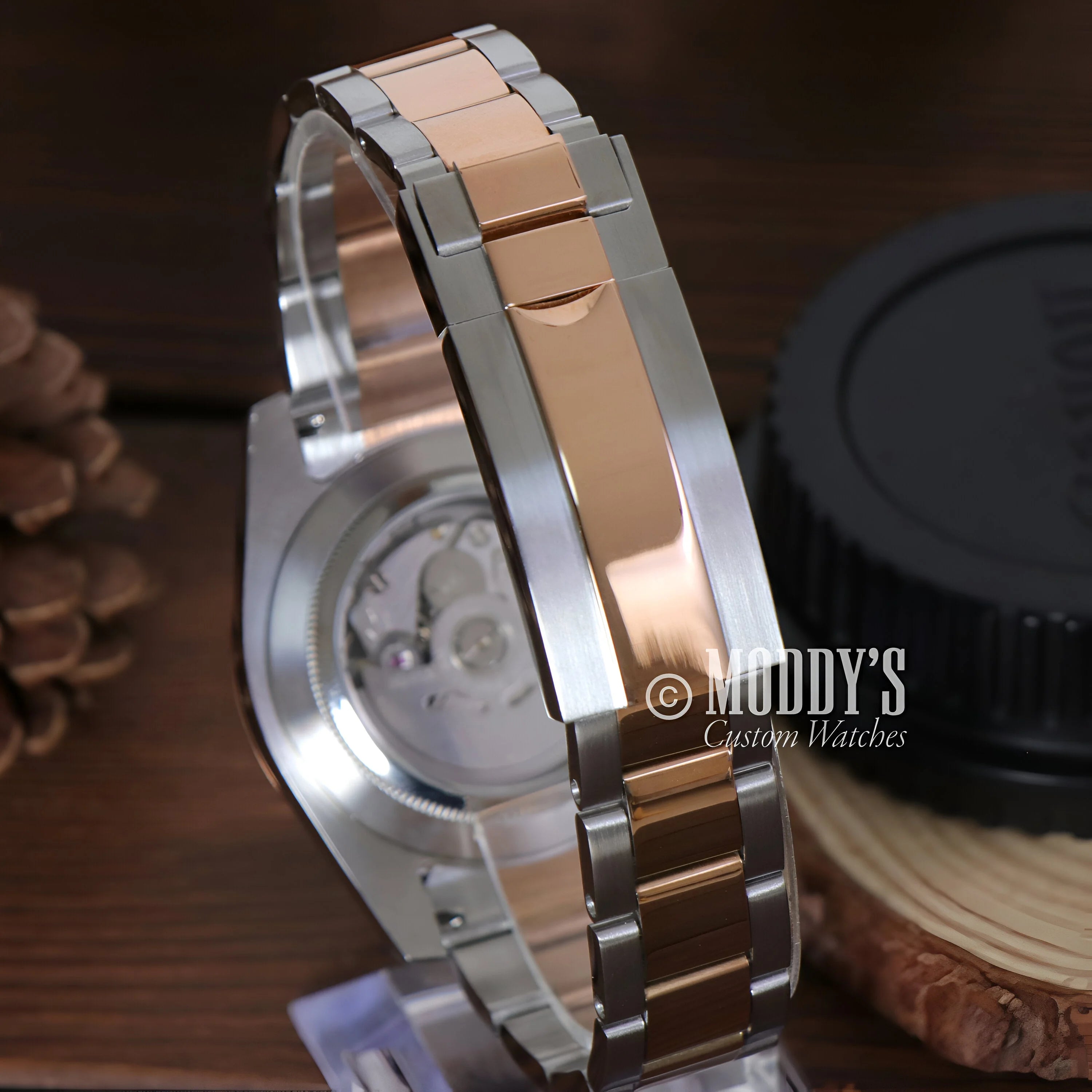 Seikojust Chocolate Roman (two Tones) Wristwatch With Mechanical Movement; a Seiko Mod Masterpiece
