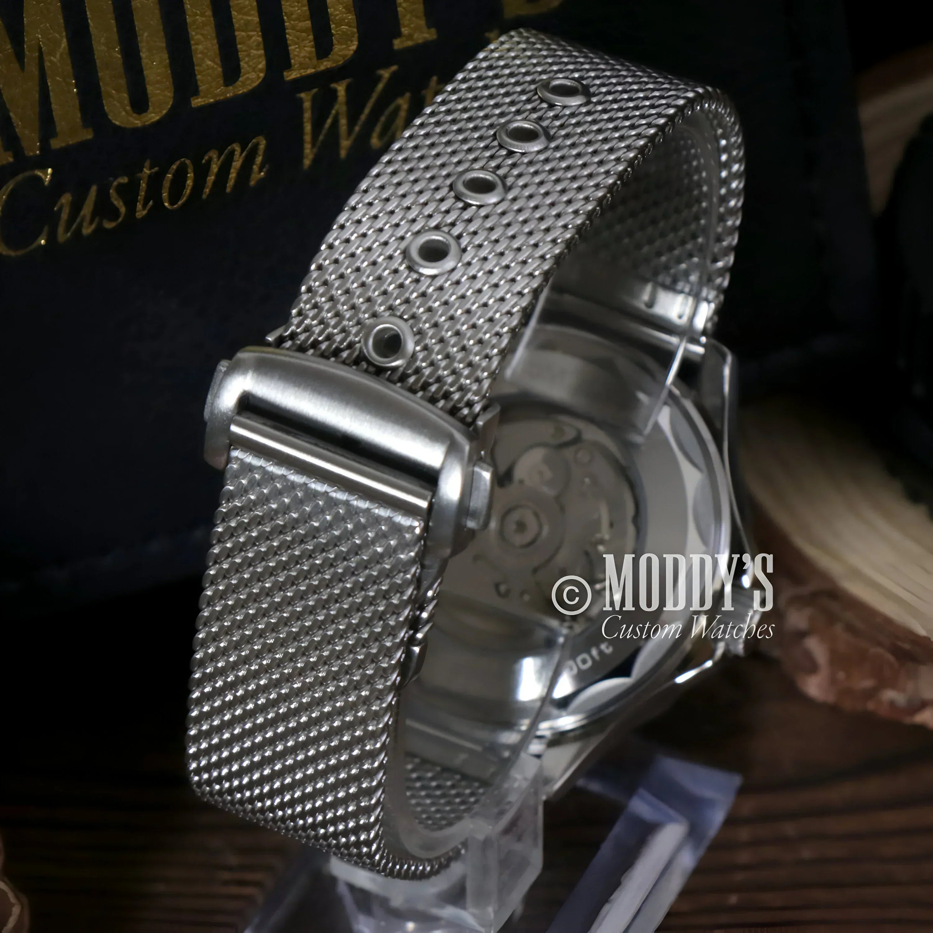Silver mesh watch band for Seikomaster James Bond 007 with NH35 automatic movement