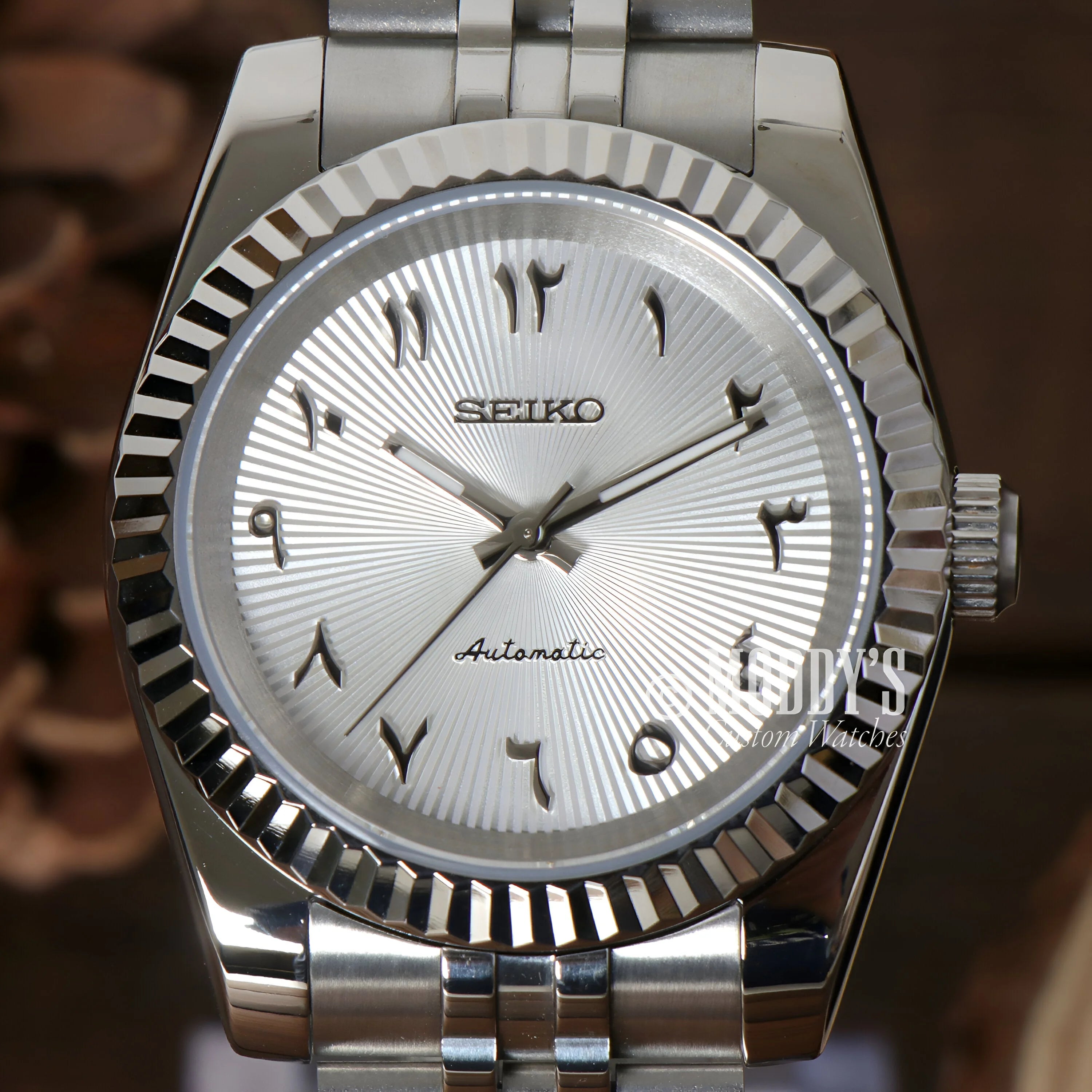 Seikojust White Arabic Textured wristwatch with NH35 automatic movement and silver dial