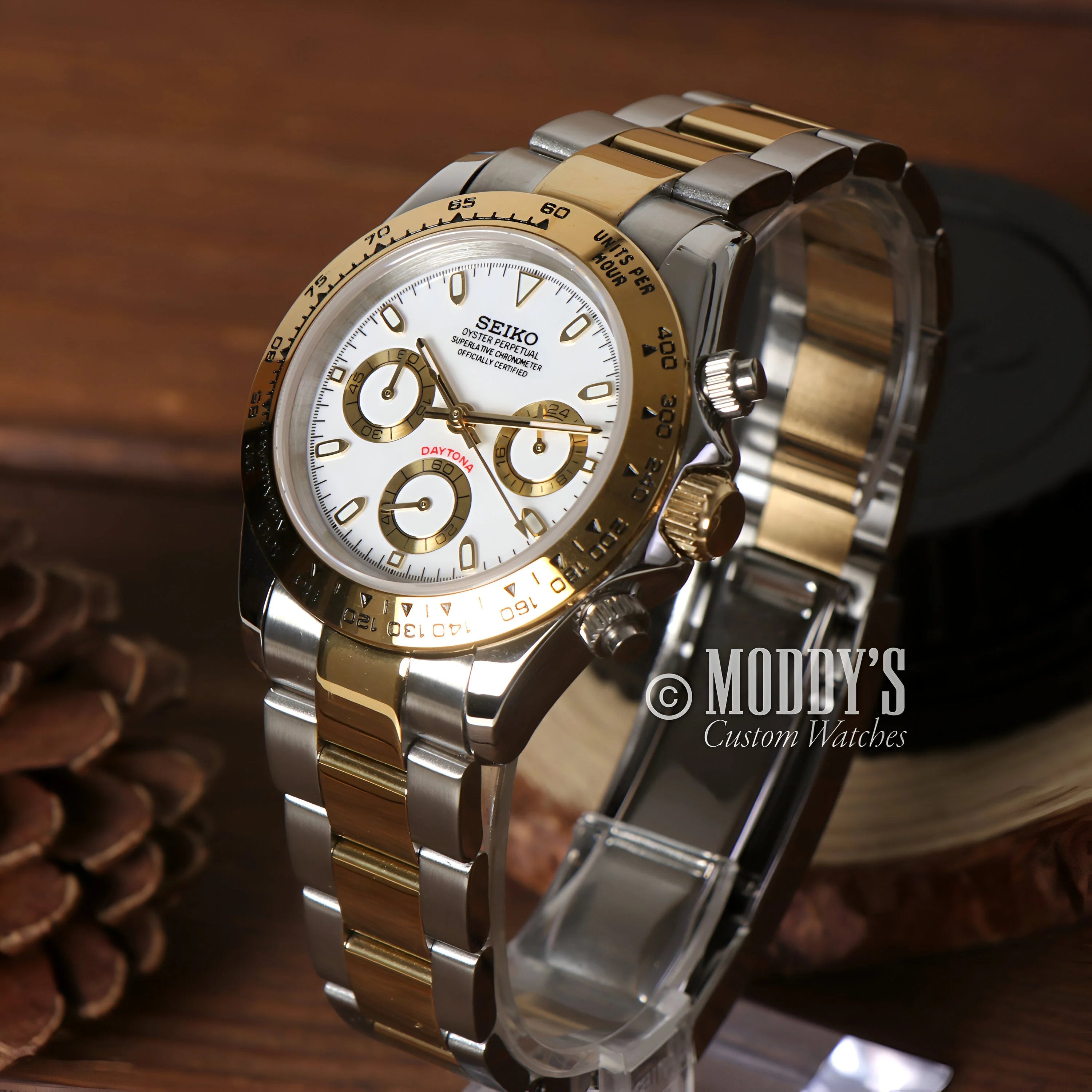 Seiko Vk63 Hybrid Chronograph With 904l Stainless Steel And Gold Bracelet - Seitona Silver-gold