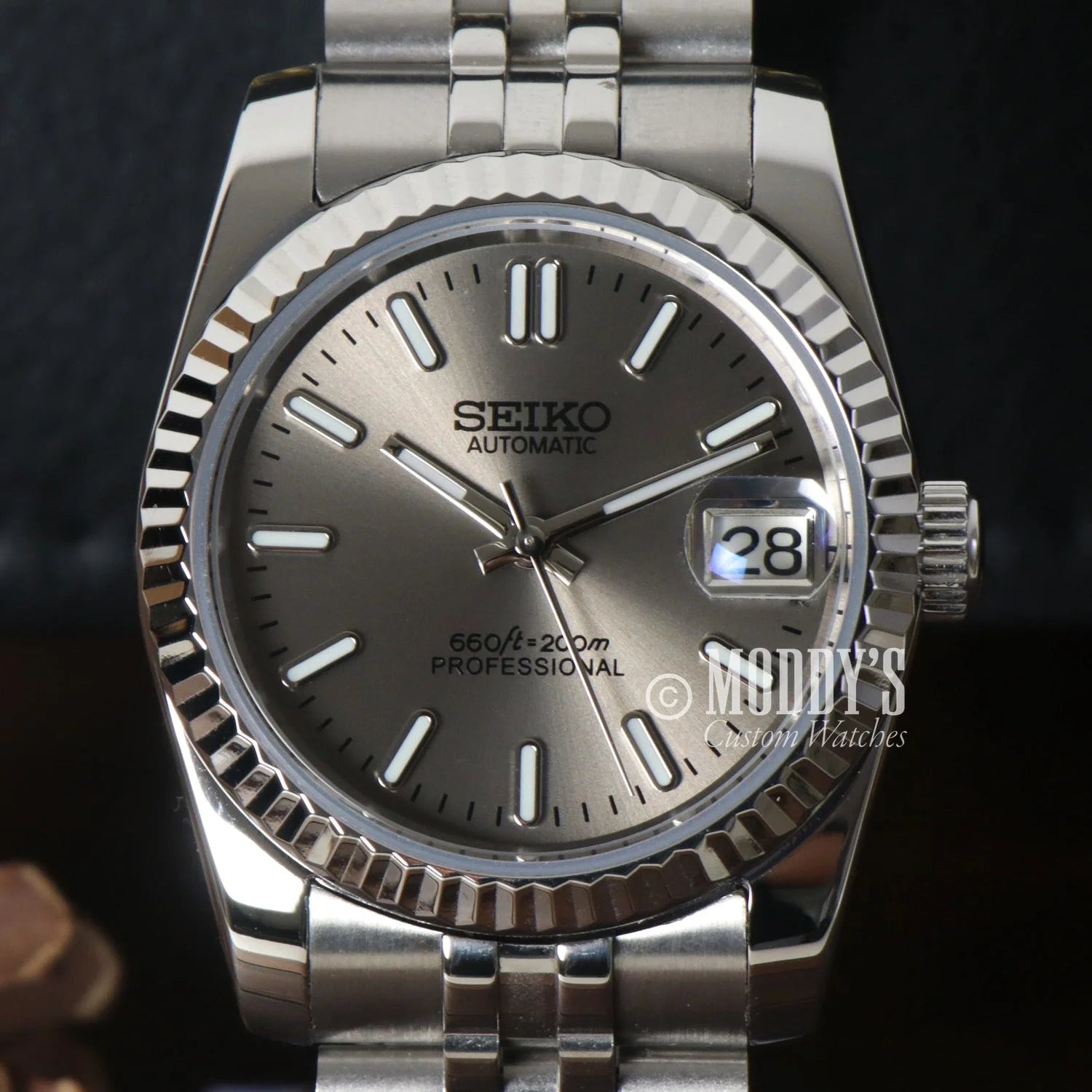 Seikojust Champagne Stainless Steel Watch with NH35 Automatic Movement and Fluted Bezel