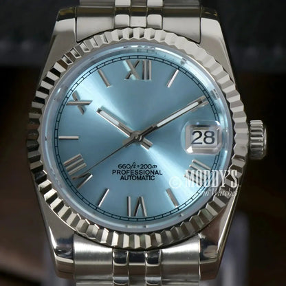 Silver Seikojust Ice Blue Roman wristwatch with NH35 automatic movement